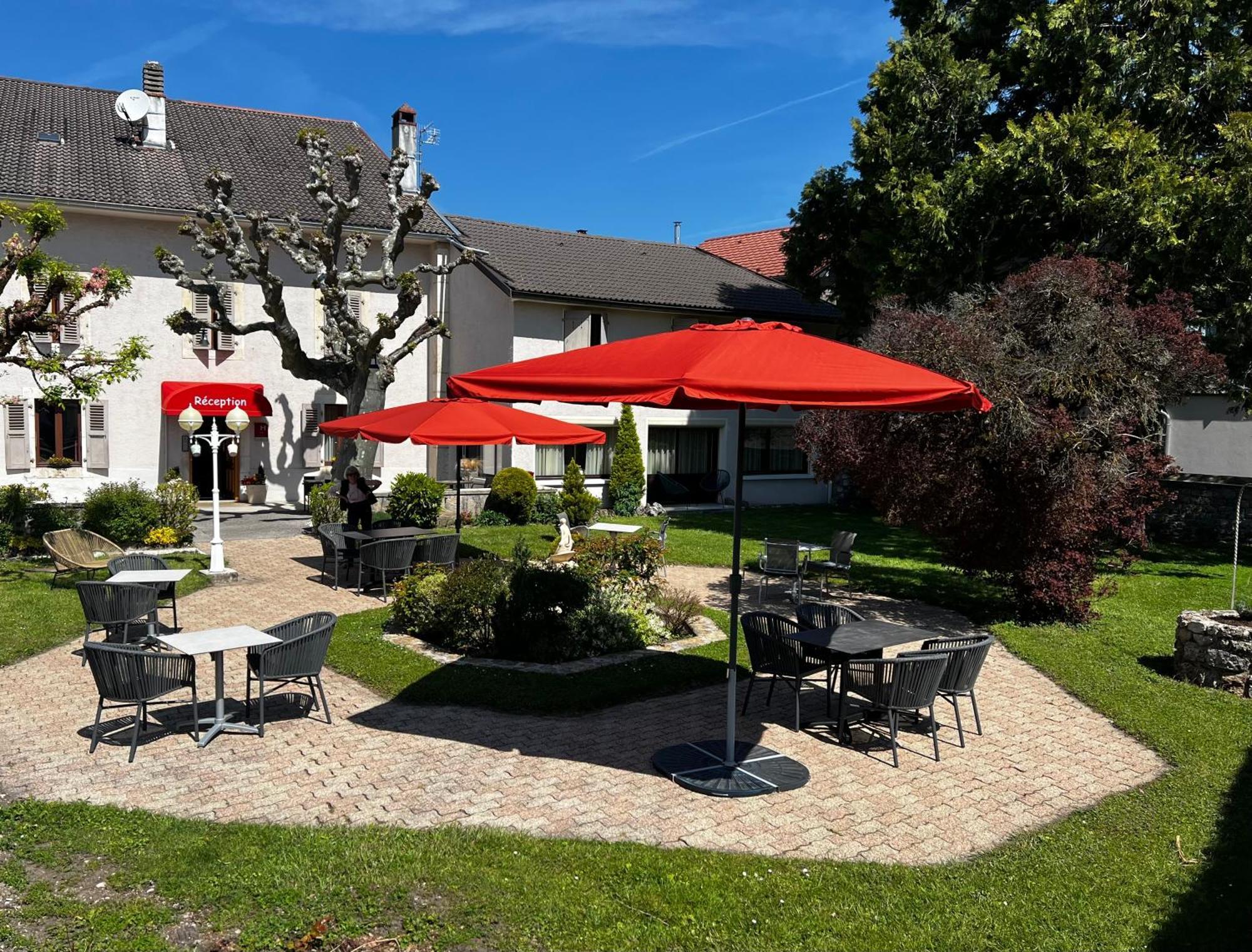 La Bonne Auberge Ségny Buitenkant foto